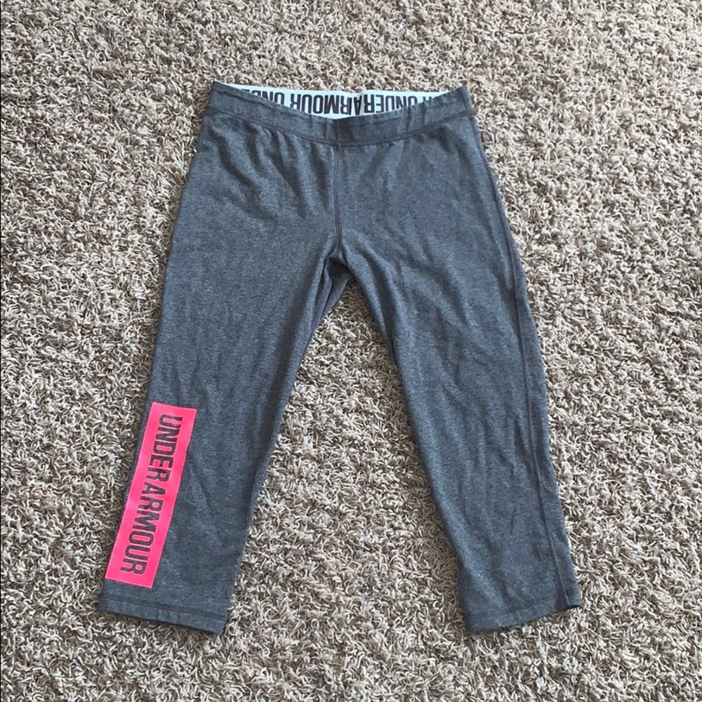 Under Armour capri leggings